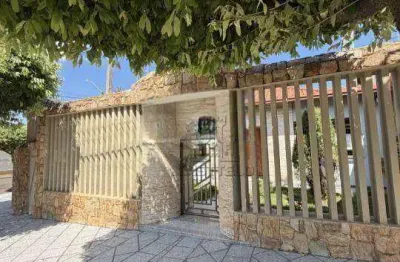 Casa com 4 dormitórios para alugar, 192 m² por r$ 6.000/mês - jardim adriana ii - londrina/pr