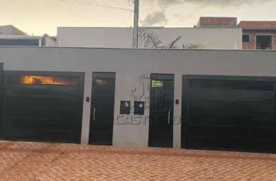 Casa com 3 dormitórios para alugar, 80 m² por R$ 3.500,00/mês - Jardim Tókio - Londrina/PR
