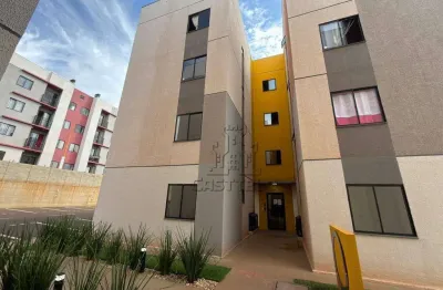 Apartamento com 2 dormitórios para alugar, 43 m² por R$ 1.620,00/mês - Conjunto Habitacional Saltinho - Londrina/PR