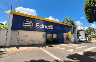 Prédio para alugar, 275 m² por R$ 5.500/mês - Cláudia - Londrina/PR