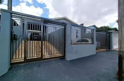 Casa com 2 dormitórios à venda, 200 m² por R$ 295.000,00 - Conjunto Habitacional Maria Cecília Serrano de Oliveira - Londrina/PR