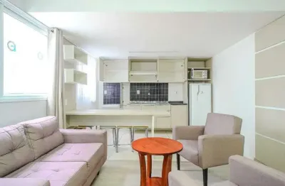 Apartamento com 1 quarto para alugar no Centro, Pelotas 