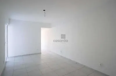 Apartamento com 2 quartos para alugar no Centro, Pelotas 