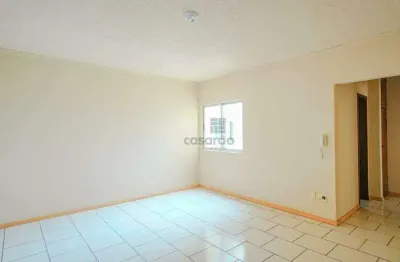 Apartamento com 3 quartos para alugar no Centro, Pelotas 