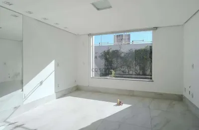Casa comercial para alugar no Três Vendas, Pelotas 