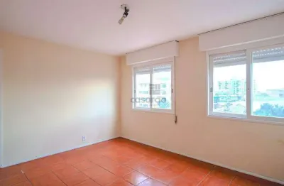 Apartamento com 1 quarto para alugar no Centro, Pelotas 