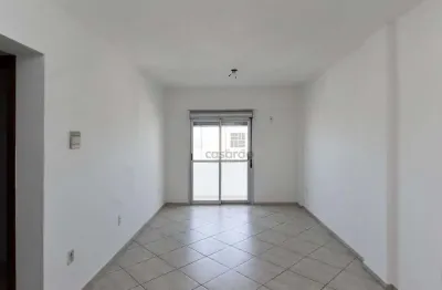 Apartamento com 2 quartos para alugar no Centro, Pelotas 