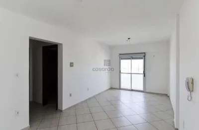 Apartamento com 2 quartos para alugar no Centro, Pelotas 
