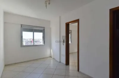 Apartamento com 1 quarto para alugar no Centro, Pelotas 