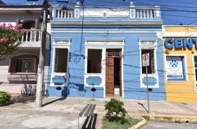 Casa comercial para alugar no Centro, Pelotas 