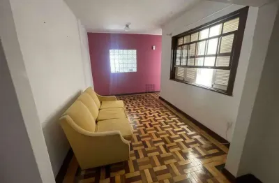 Apartamento com 2 quartos para alugar no Centro, Pelotas 