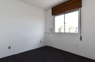 Apartamento com 1 quarto para alugar no Centro, Pelotas 