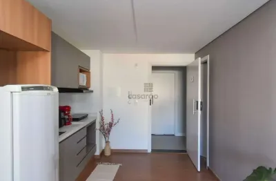 Apartamento com 1 quarto para alugar no Centro, Pelotas 