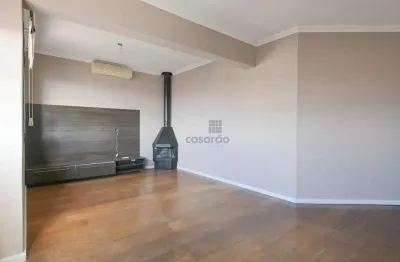 Apartamento com 2 quartos para alugar no Centro, Pelotas 