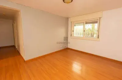 Apartamento com 2 quartos para alugar no Centro, Pelotas 