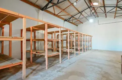 Prédio para alugar no Três Vendas, Pelotas 