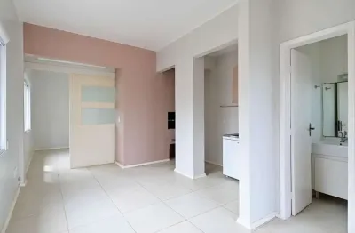 Apartamento com 1 quarto para alugar no Centro, Pelotas 
