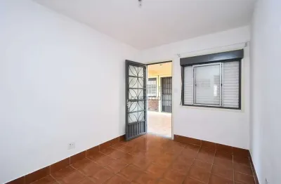 Apartamento com 2 quartos para alugar no São Gonçalo, Pelotas 