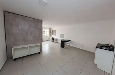 Kitnet / Stúdio para alugar no Centro, Pelotas 