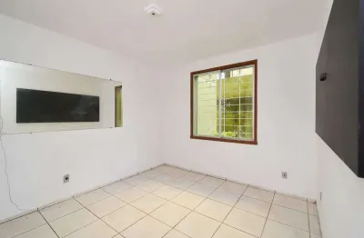 Apartamento com 2 quartos para alugar no Fragata, Pelotas 