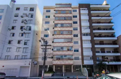 Apartamento com 1 quarto para alugar no Centro, Pelotas 