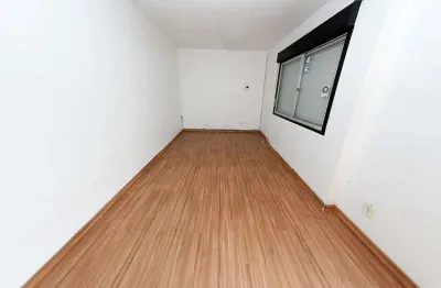 Casa em condomínio fechado com 1 quarto para alugar no Fragata, Pelotas 