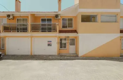 Casa em condomínio fechado com 2 quartos para alugar no Fragata, Pelotas 