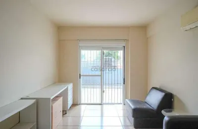 Apartamento com 1 quarto para alugar no Centro, Pelotas 