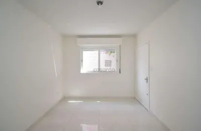 Apartamento com 2 quartos para alugar no Centro, Pelotas 