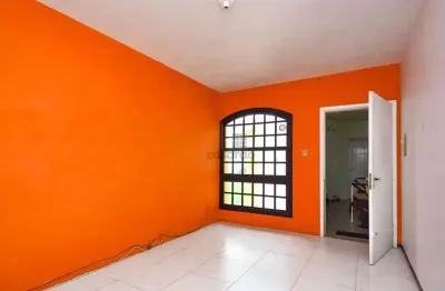 Apartamento com 2 quartos para alugar no Centro, Pelotas 