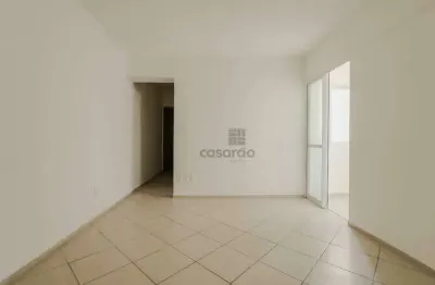 Apartamento com 2 quartos para alugar no Centro, Pelotas 