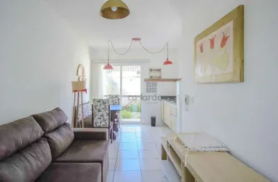 Casa em condomínio fechado com 2 quartos para alugar no Três Vendas, Pelotas 