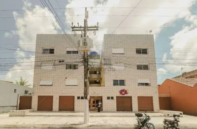 Apartamento com 2 quartos para alugar no Centro, Pelotas 