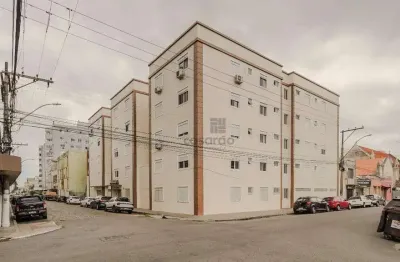 Apartamento com 1 quarto para alugar no Centro, Pelotas 