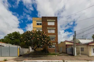 Apartamento com 3 quartos para alugar no Centro, Pelotas 