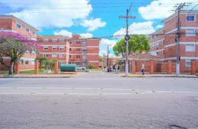 Apartamento com 2 quartos para alugar no Centro, Pelotas 