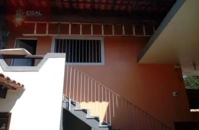 Casa com 4 quartos à venda na Rua Domingos Viana, 509, Parque Turf Club, Campos dos Goytacazes