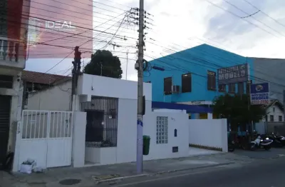 Casa com 3 quartos à venda na Avenida Vinte e Oito de Março, 193, Centro, Campos dos Goytacazes