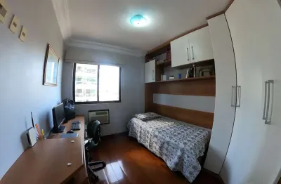 Apartamento com 3 quartos à venda na Rua Câmara Júnior, 37, Centro, Campos dos Goytacazes
