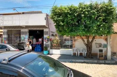 Casa c/ ponto comercial em parque novo jockey  -  campos dos goytacazes