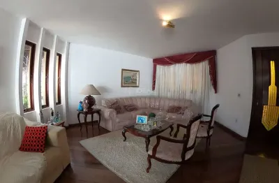 Casa com 4 quartos à venda na Rua Cora de Alvarenga, 105, Parque Leopoldina, Campos dos Goytacazes