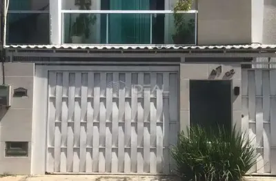 Casa com 3 quartos à venda na Rua Vilson Pinheiro, 47, Parque João Maria, Campos dos Goytacazes