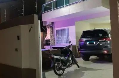 Casa com 3 quartos à venda na Rua José Ildefonso Evangelista Campos, 114, Alphaville, Campos dos Goytacazes