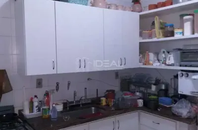 Casa com 4 quartos para alugar na Rua Edmundo Chagas, 67, Centro, Campos dos Goytacazes