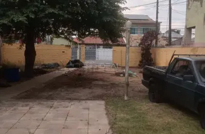 Casa com 2 quartos à venda na Rua Doutor Ricardo Quitete, 47, Parque Jóquei Club, Campos dos Goytacazes