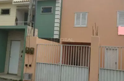 Casa com 3 quartos à venda na Rua São João, 162, Parque São Benedito, Campos dos Goytacazes