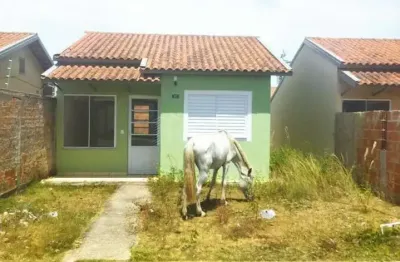 Casa à venda na Rua Duarte Fernandes, 87, Donana, Campos dos Goytacazes