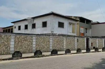 Casa com 4 quartos à venda na Rua Antônio Manoel, 172, Parque Turf Club, Campos dos Goytacazes