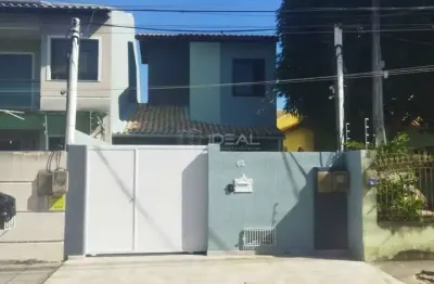 Casa duplex residencial à venda em campos dos goytacazes-rj, próxima à avenida presidente kennedy e com ótimas características de construção.