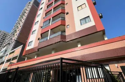 Ótimo apartamento para venda ou locação próximo à faculdade de medicina em campos